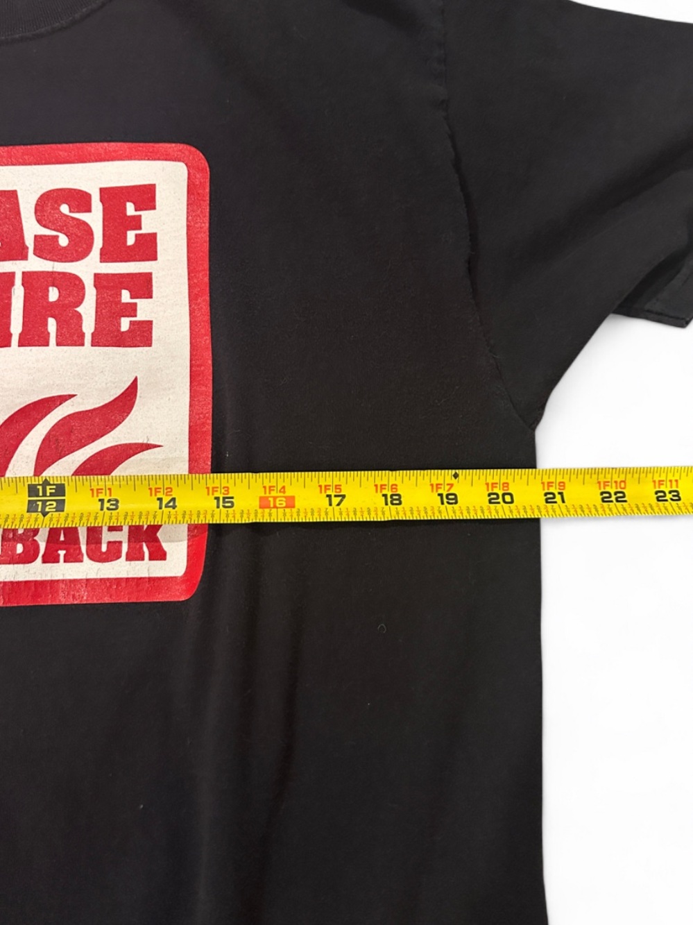 In Case of Fire Y2K Funny Graphic T-Shirt Size Men’s Large - Picture 3 of 4